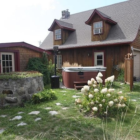 Eden Sur Terre Bed & Breakfast Marieville Dış mekan fotoğraf