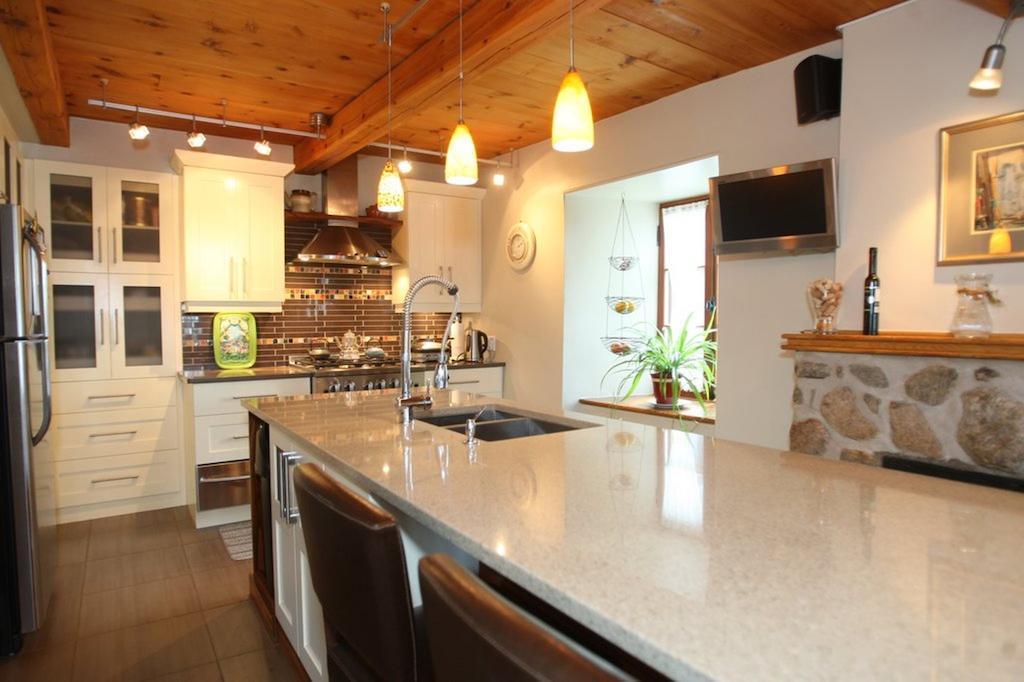 Eden Sur Terre Bed & Breakfast Marieville Dış mekan fotoğraf